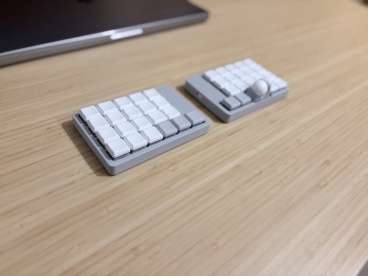 KugueY's tweet photo. my new gear...
めちゃ良い
あとでスイッチはルブしよう
#conductor_key https://t.co/GzVYjNAC0t