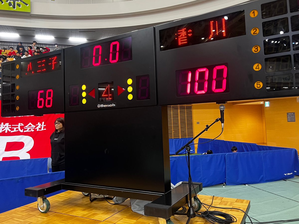 かきすけ tweet media