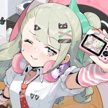 It’s my birthday!!!!!!!!!! Thank you all so much for the support on this acc and my nangong one, I never expected so much support and love and I appreciate every one of you!!!