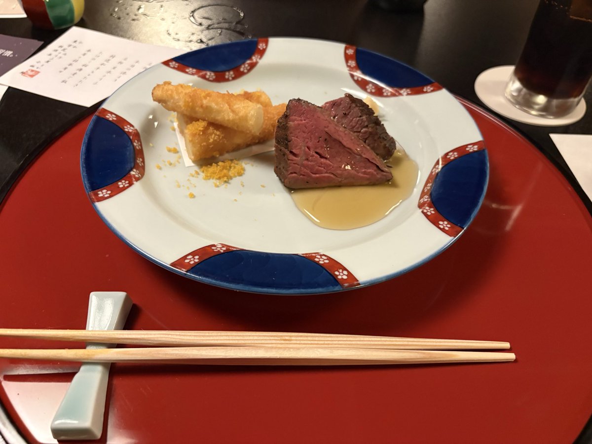 つるとんたん tweet media