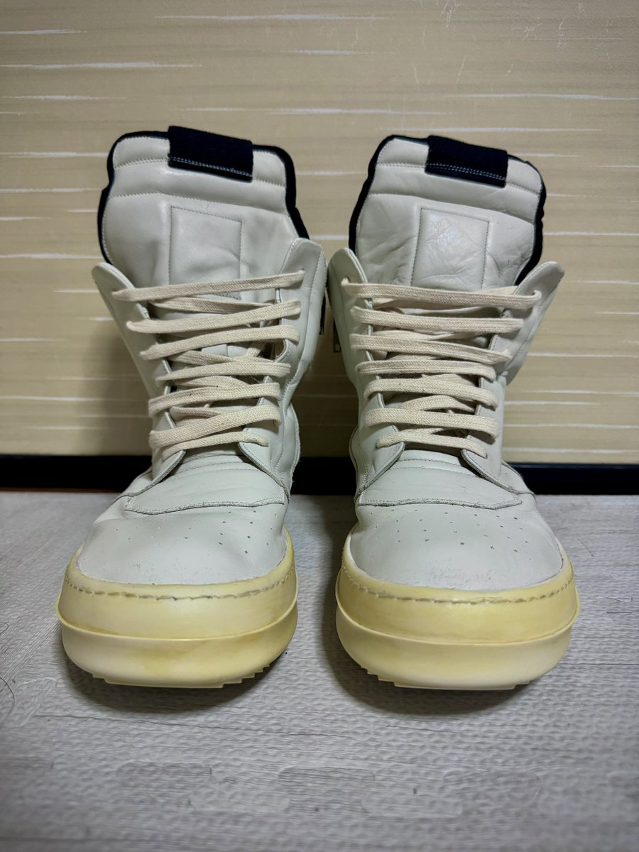 ʙ ᴜ ʀ ᴏ ʜ tweet media