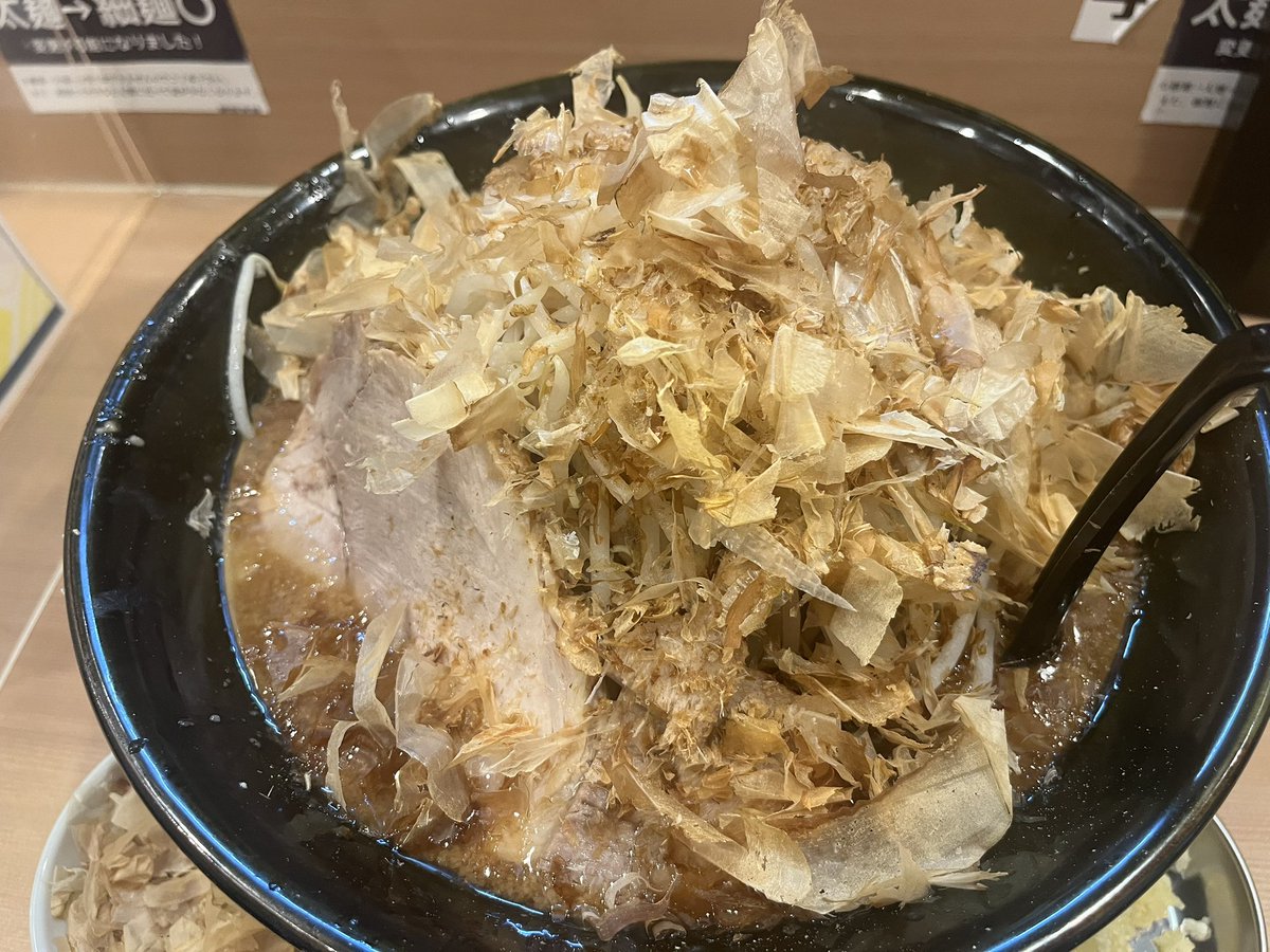 暇つぶし tweet media