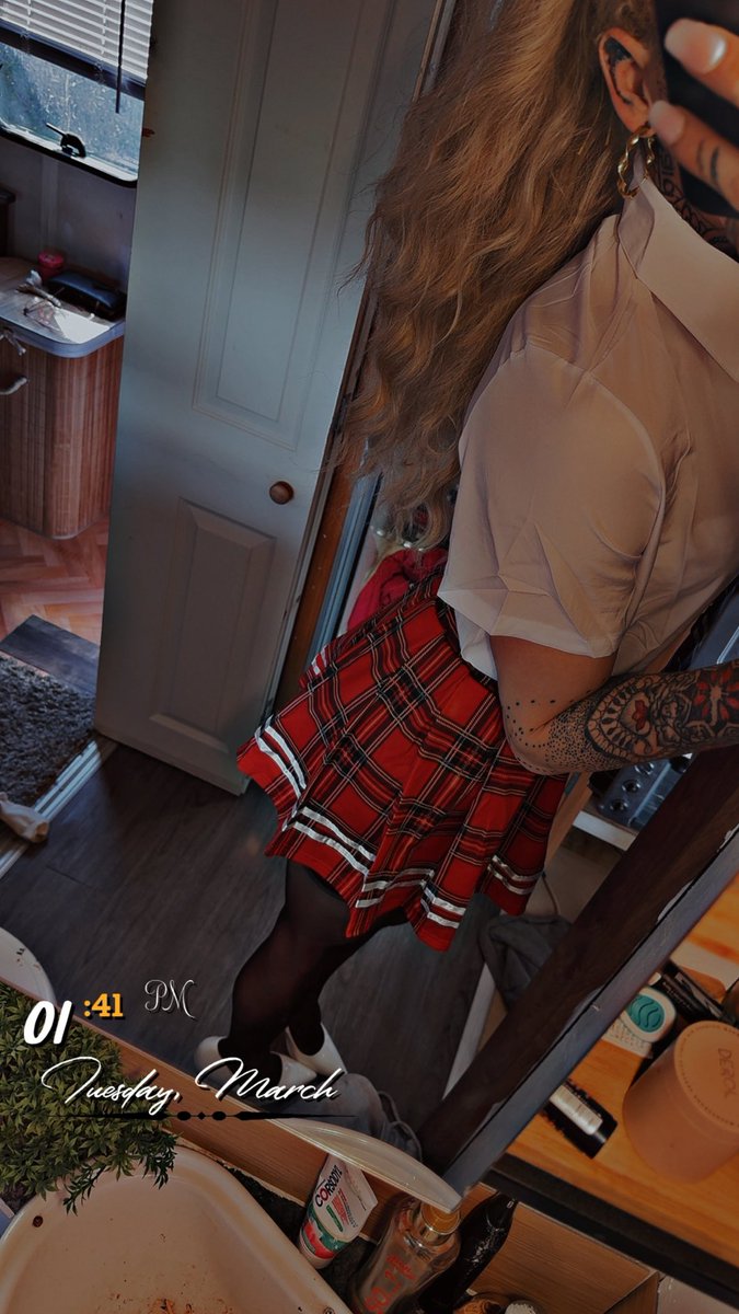 Beckydellaa tweet media