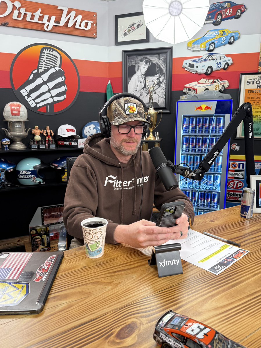 Dirty Mo Media tweet media