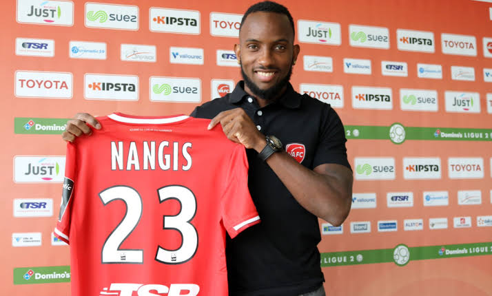 stangstung tweet media