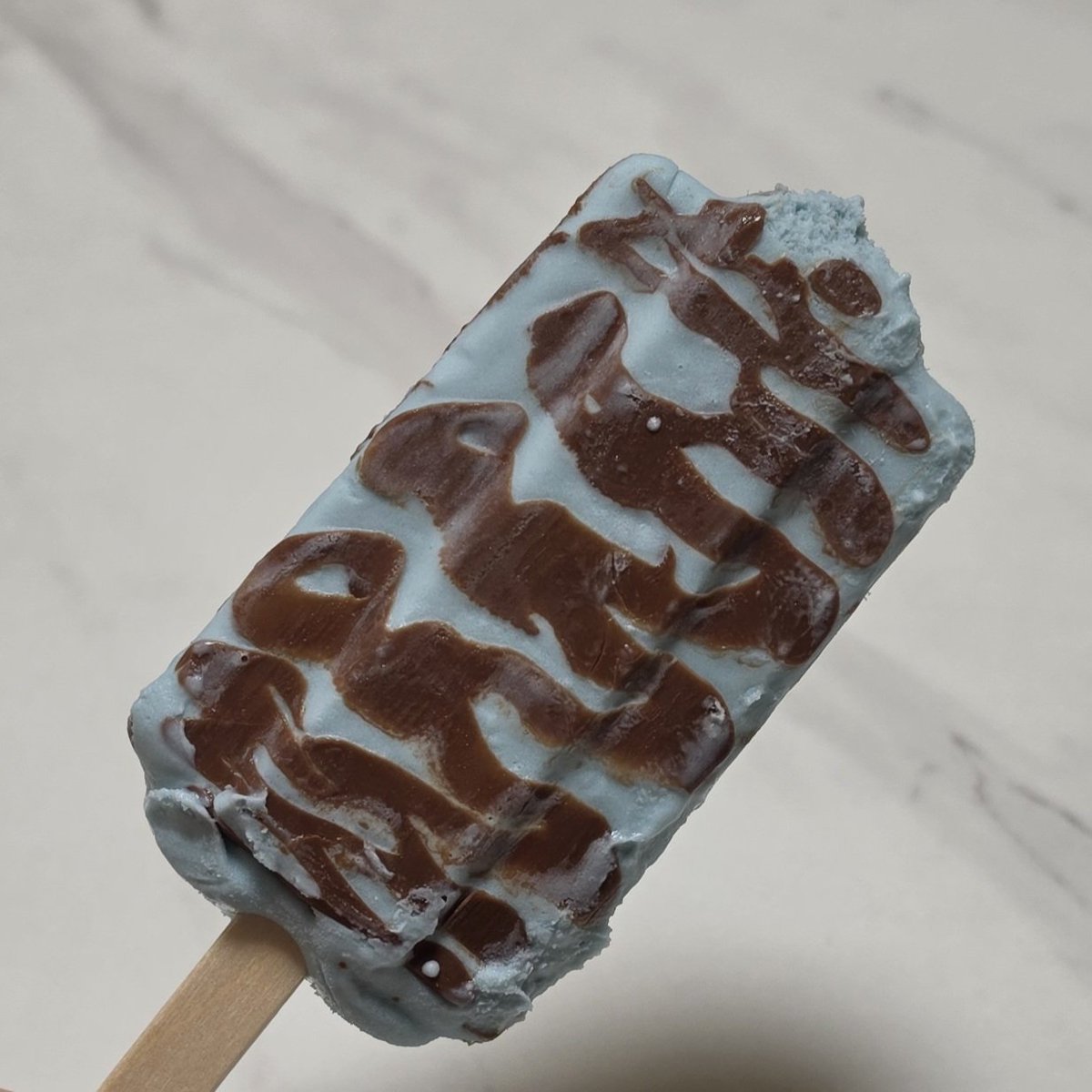 100☘️ tweet media