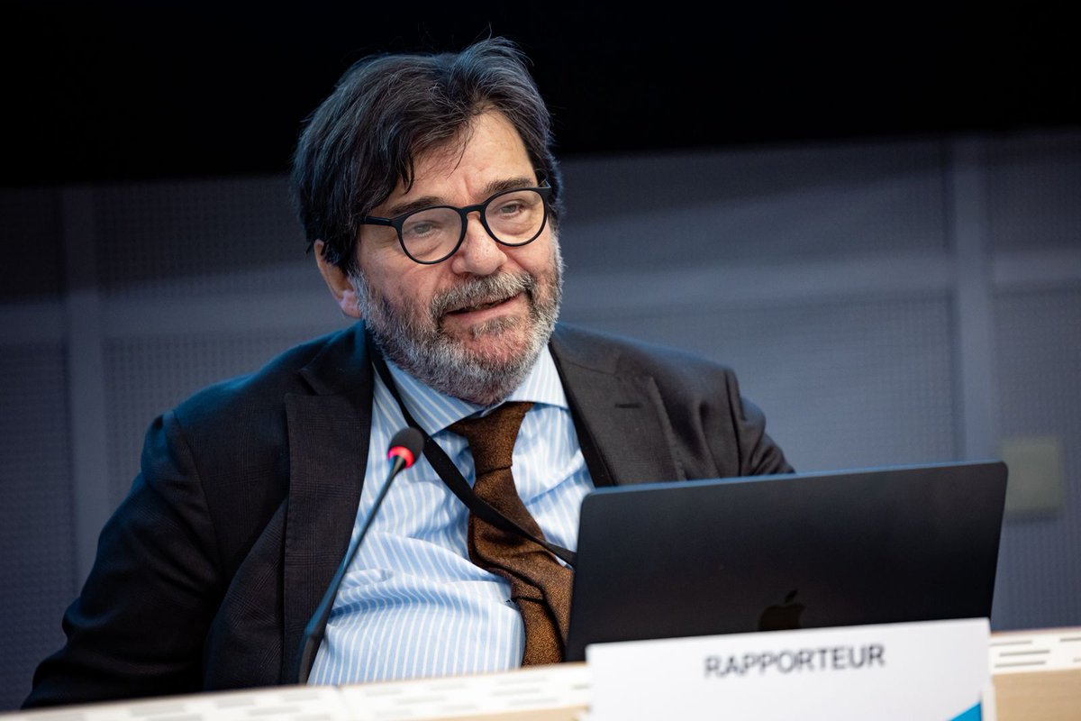 EESC_PRESS's tweet image. The #EESCPlenary adopted an opinion that warns that too many persons with disabilities #PWD still face segregation and inadequate services.

It calls for: 
✅Binding EU legislation
✅Stronger monitoring 
✅Smarter use of EU funds 

Read more 👇
link.europa.eu/3QhPcH