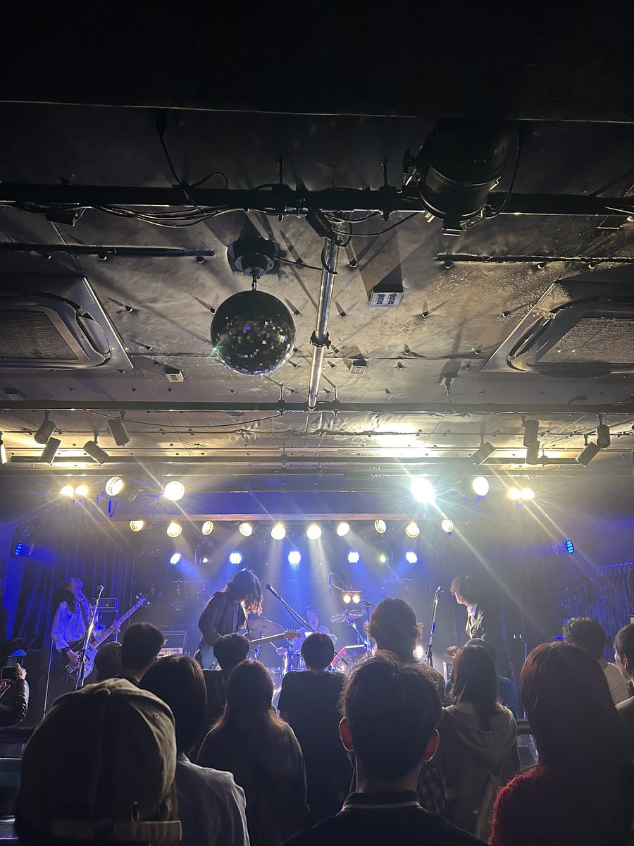 moriyamakohichi's tweet photo. 昨日今日と教え子バンドを立て続けに4組観て、成長ぶりにグッと来たんやで♡
皆んな売れろ〜
応援よろしくお願いします!
#i3oo
#GillSnatch
#sobakan
#バンドマンの底辺×高さ÷2 https://t.co/mfJxEblqOv