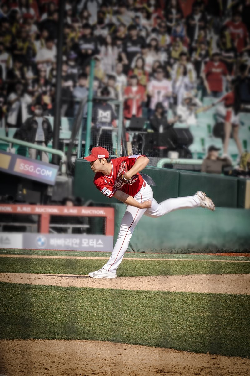 2026.03.28 vs 기아(문학)

전영준

(가족이 보정해줬다..)
