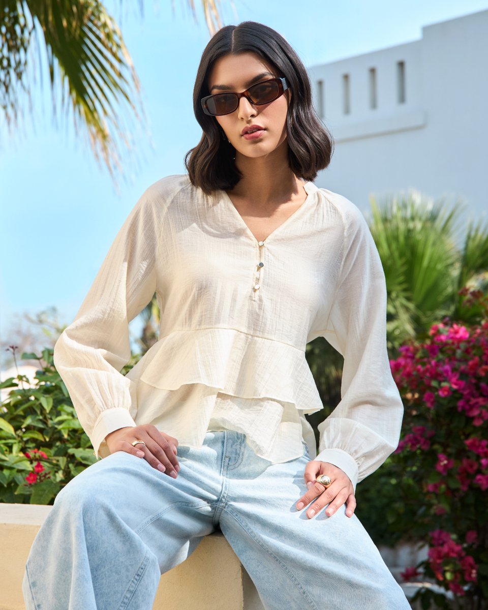 maxfashionMENA's tweet image. A palette made for slow, sunlit days.☀️
Soft corals, warm neutrals, and airy pastels,  pieces that feel as light as they look.

New Summer Collection now available at prices you’ll love.

#MaxFashion #NewCollection #SpringDressing #WomensFashion #ElegantStyle