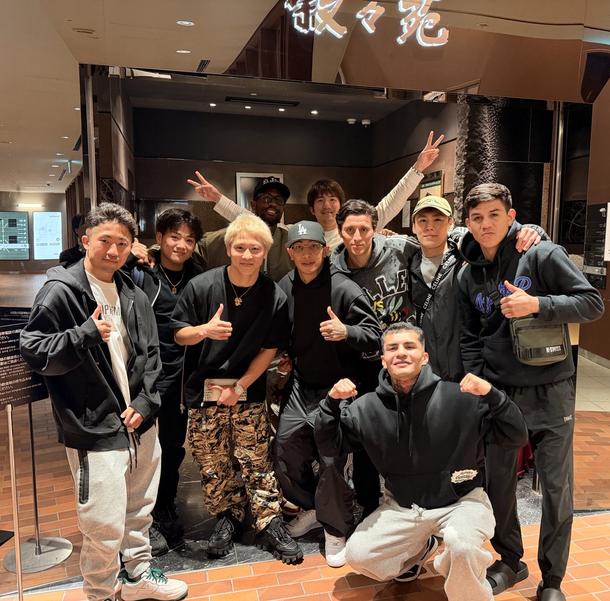 ka2ki24's tweet photo. 尚弥さんご馳走様でした！！

スペイン語わからない🤦
でも楽しかった！みんなナイスガイ！！ https://t.co/HWBOs8GDym