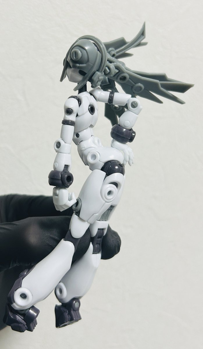 メルト tweet media