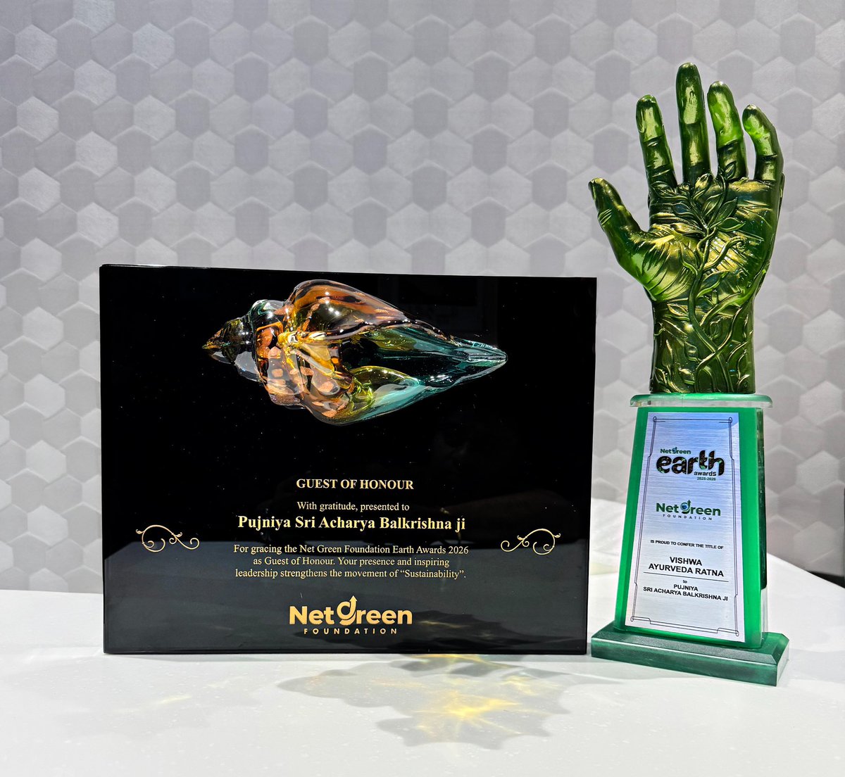 Acharya Balkrishna tweet media