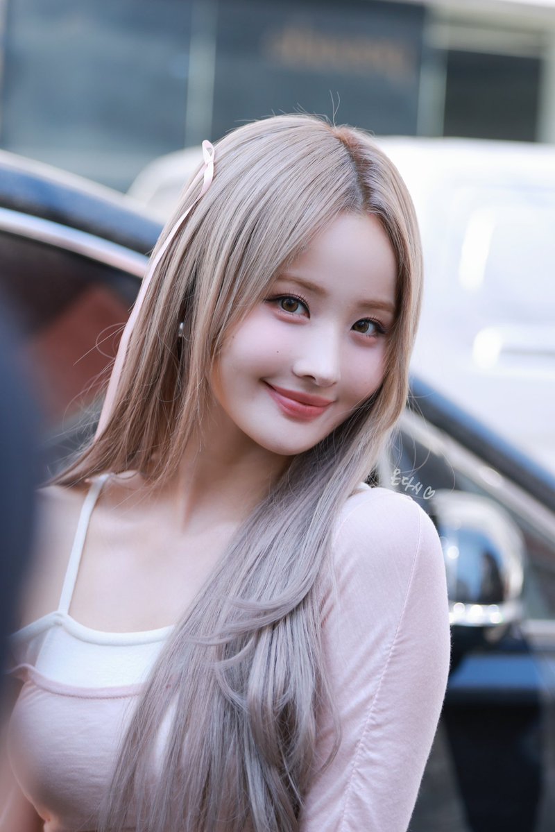 loveaintfortheweak tweet media