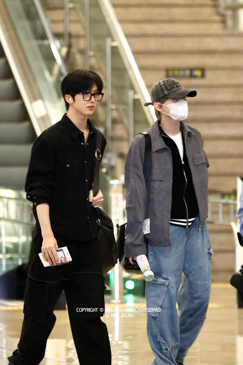 𝘓𝘶𝘮𝘪𝘯𝘰𝘶𝘴 tweet media