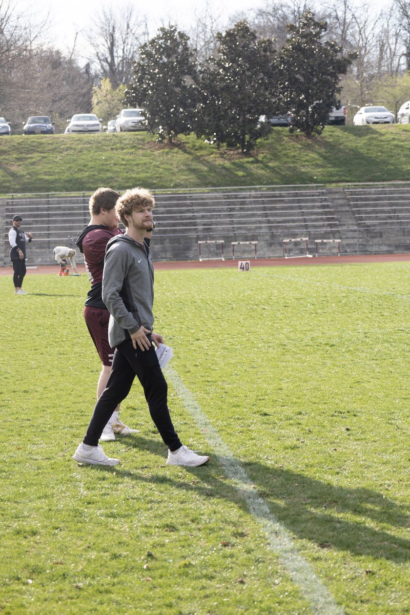 Roanoke College Football tweet media