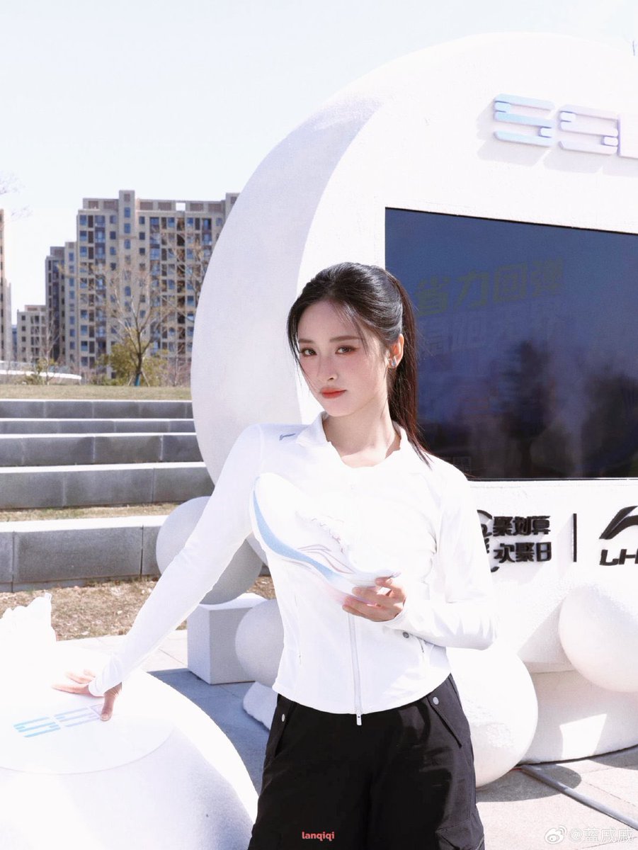 jinshi concubine🪽 tweet media