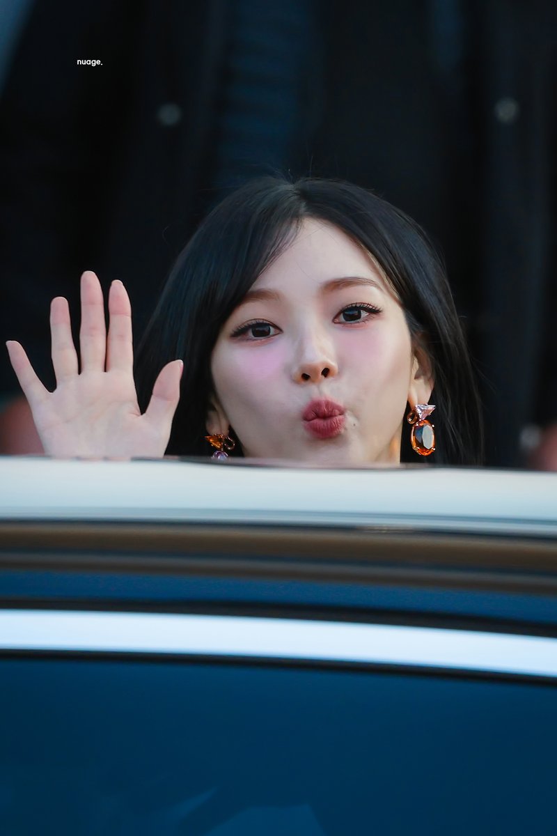 𝐧𝐮𝐚𝐠𝐞. tweet media