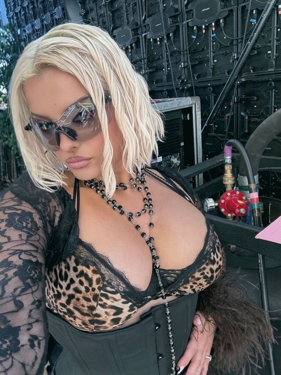 Celeb Jerker tweet media