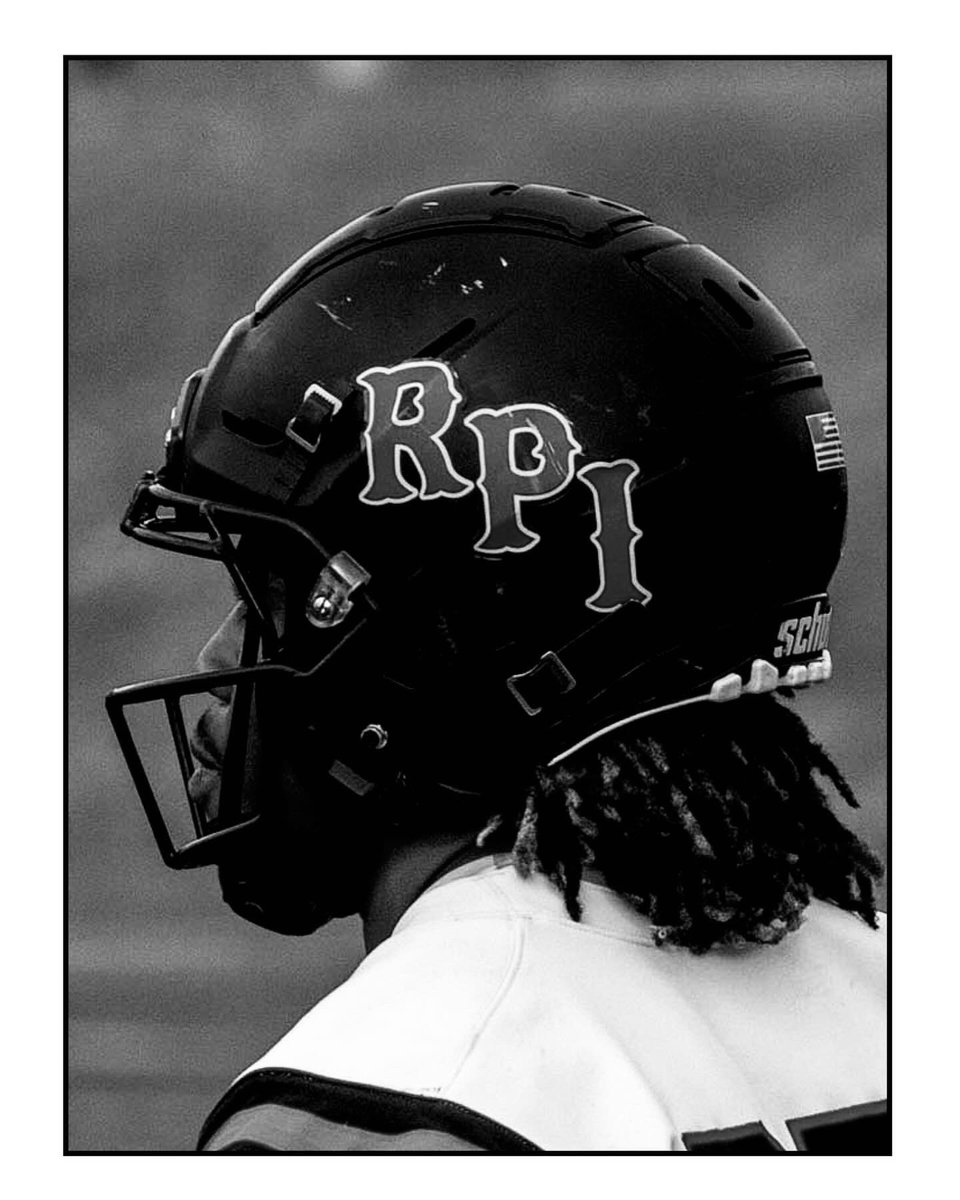 RPIFootball's tweet image. “If you’re JUICELESS, you’re USELESS!”

#REDFAM #TEAM140