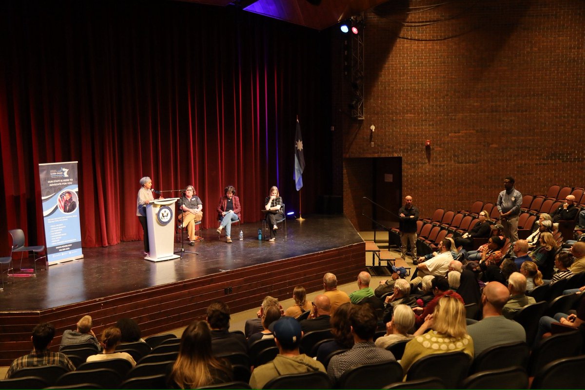 Rep. Ilhan Omar tweet media