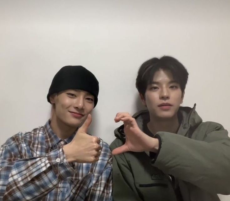 I.N (아이엔) ❃ tweet media