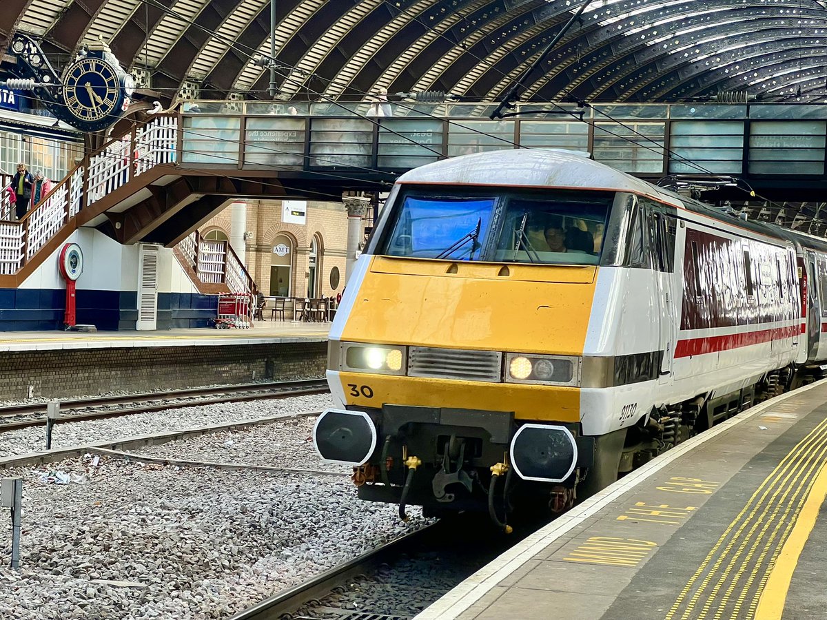 Trainspotting GB tweet media