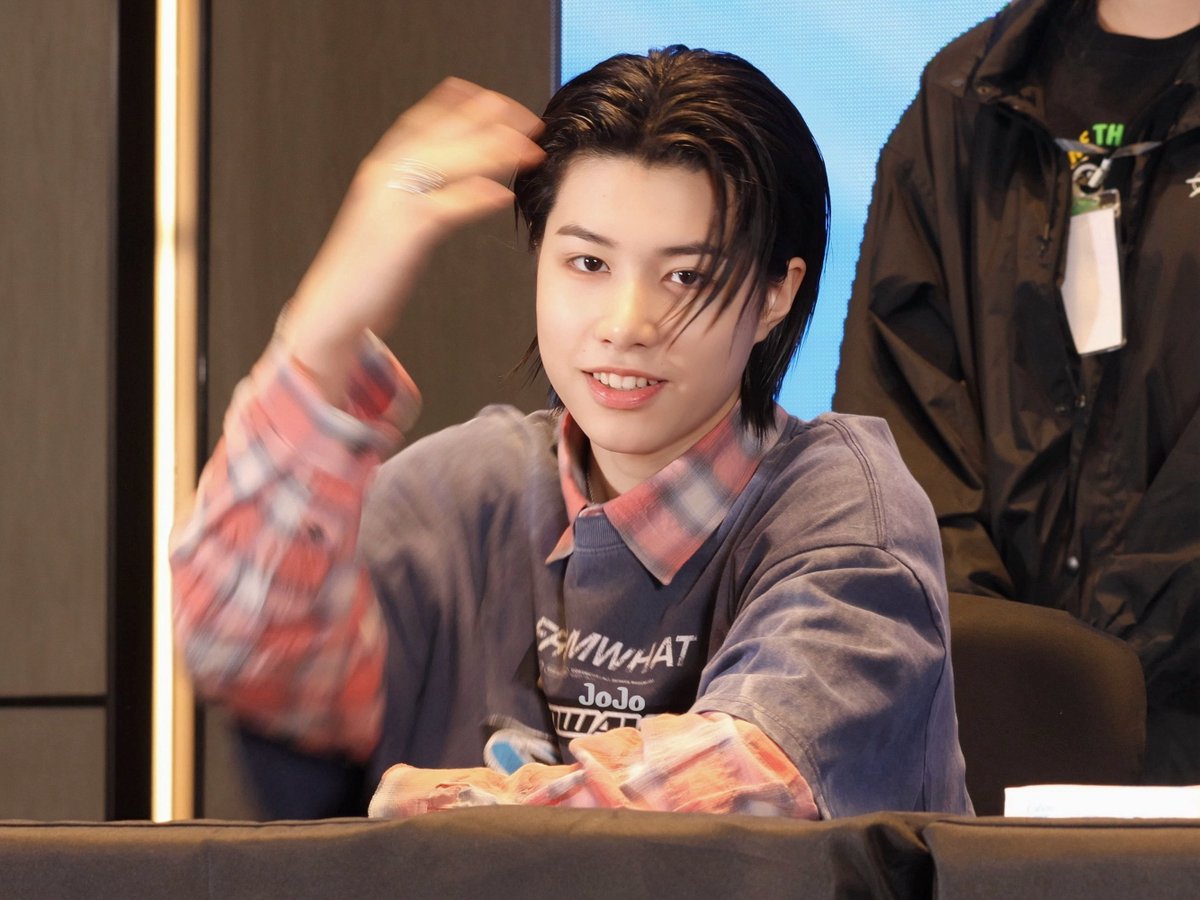 JoJobi tweet media