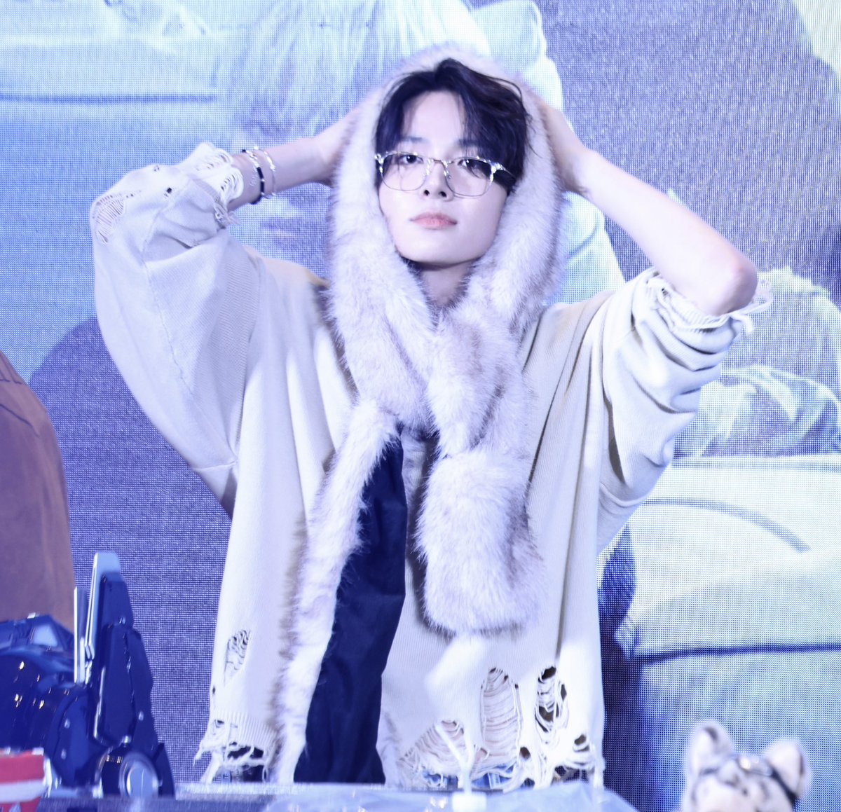 kissbin333's tweet photo. #만우절 #AprilFoolsDay
my baby😘💗
#HEESEUNG
 #희승 https://t.co/RYK1XsfMLp