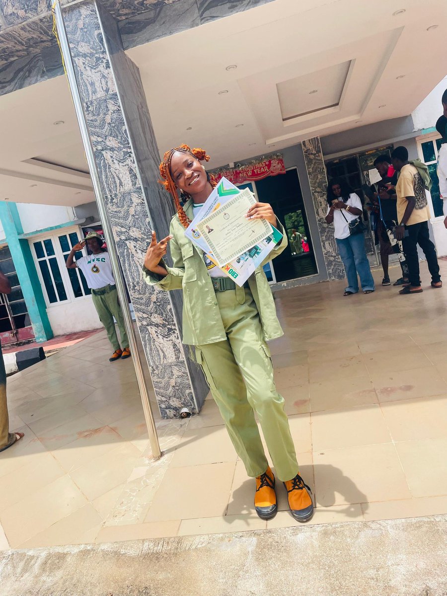 Oluwatomisin tweet media