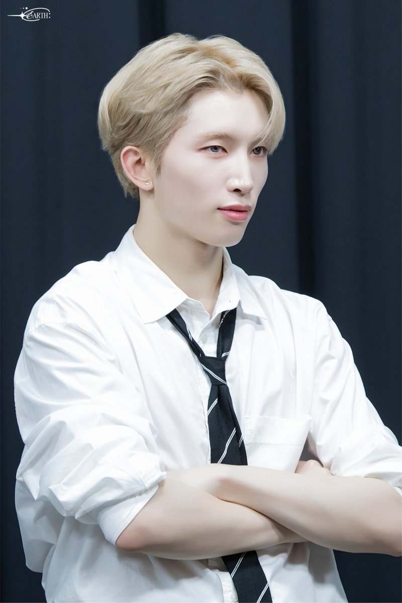 𝑬𝒂𝒓𝒕𝒉 tweet media