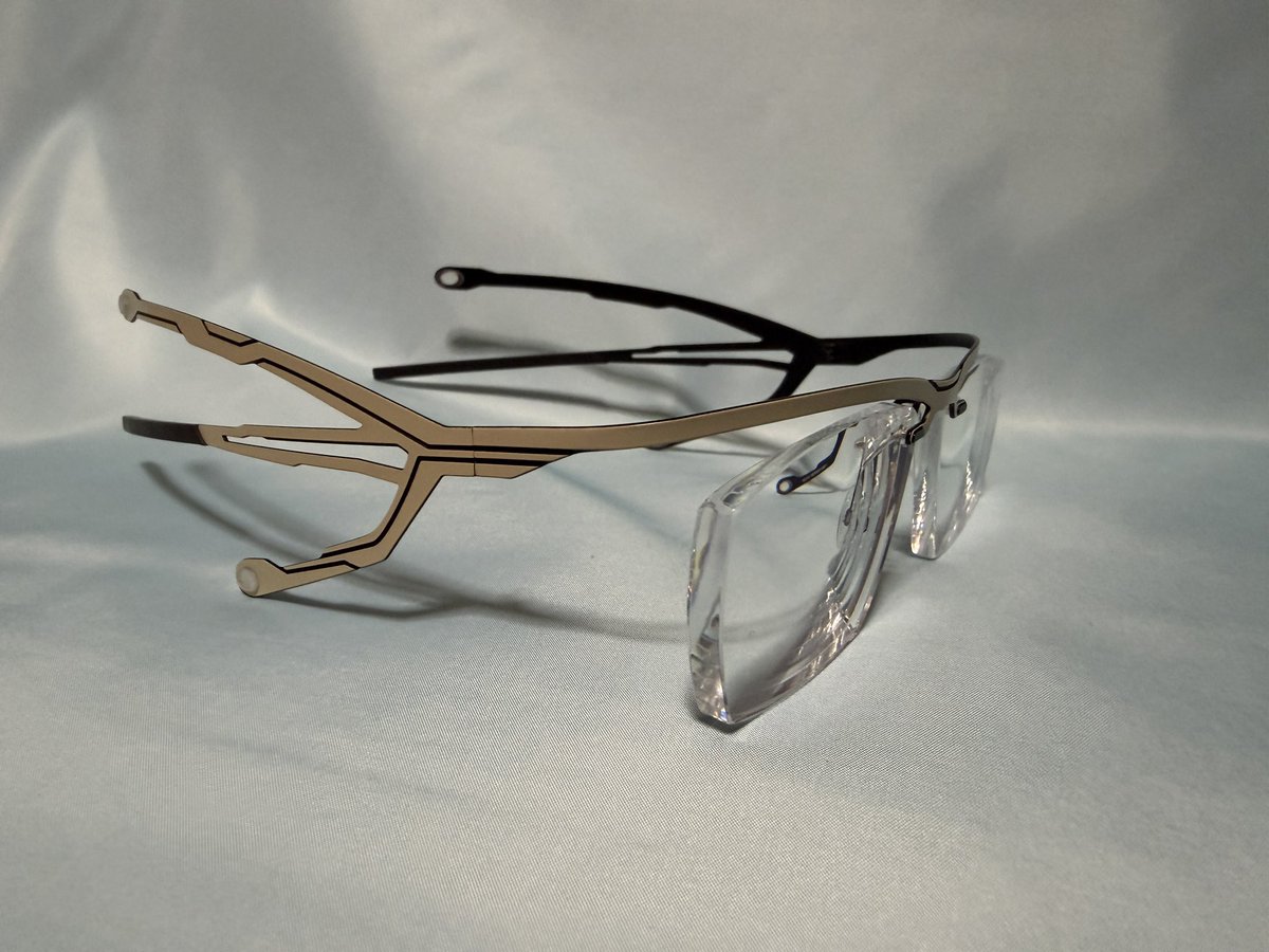 磨伸映一郎 tweet media