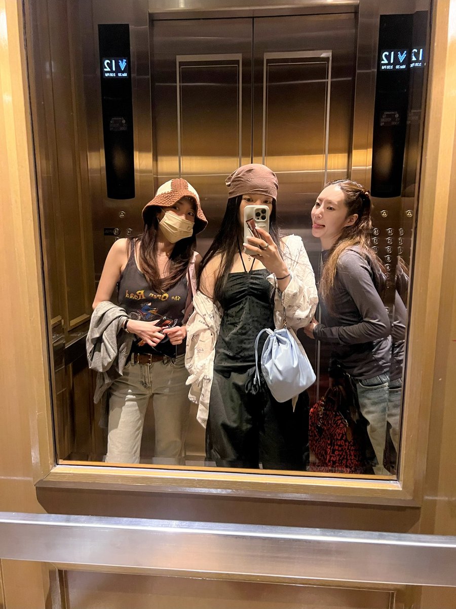 Sandara Park tweet media