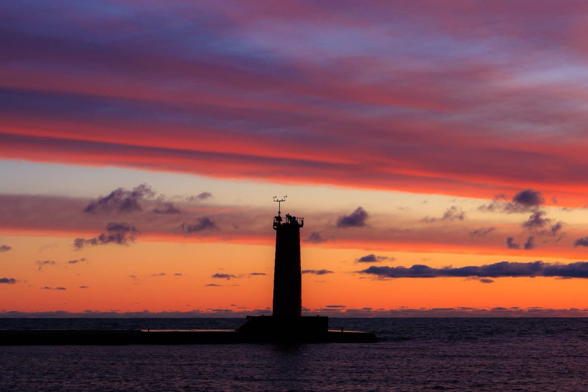 Mark the Caddie tweet media