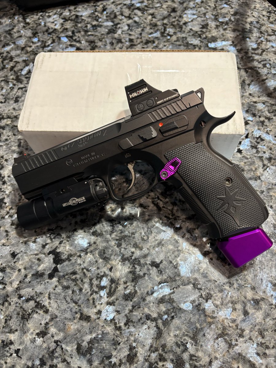 Surberus tweet media