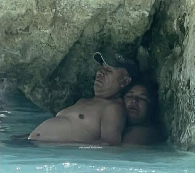 Muchachones me acabe de encontrar a pepeyuca en los termales de Santa Rosa de Cabal, me alegra mucho verlo con vida y bien acompañado.🙏🏼💖