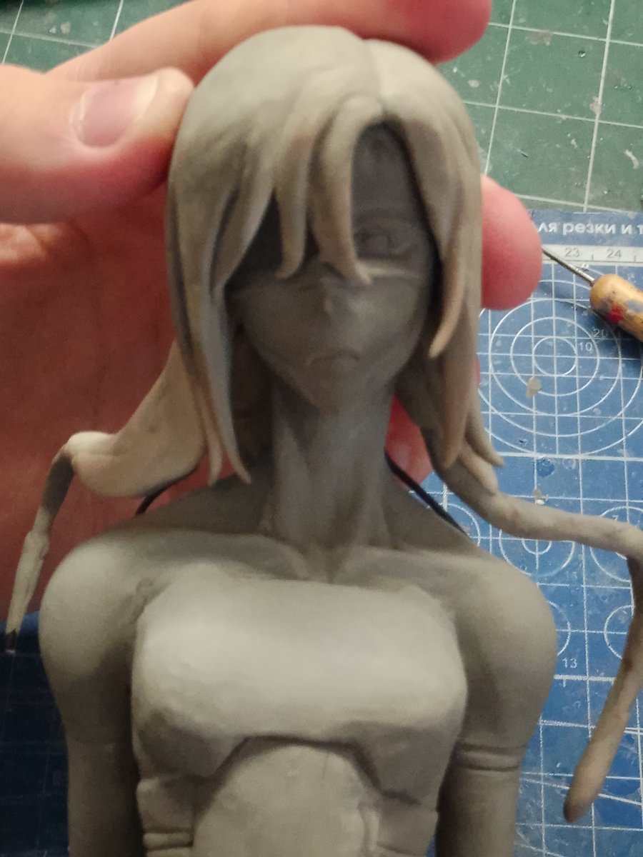 glinaepta's tweet image. #clayart #signalis I feel like a total freak of the internet and real life lol, it’s getting heavy