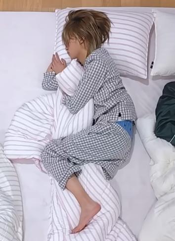 minu 🐈⬛ tweet media