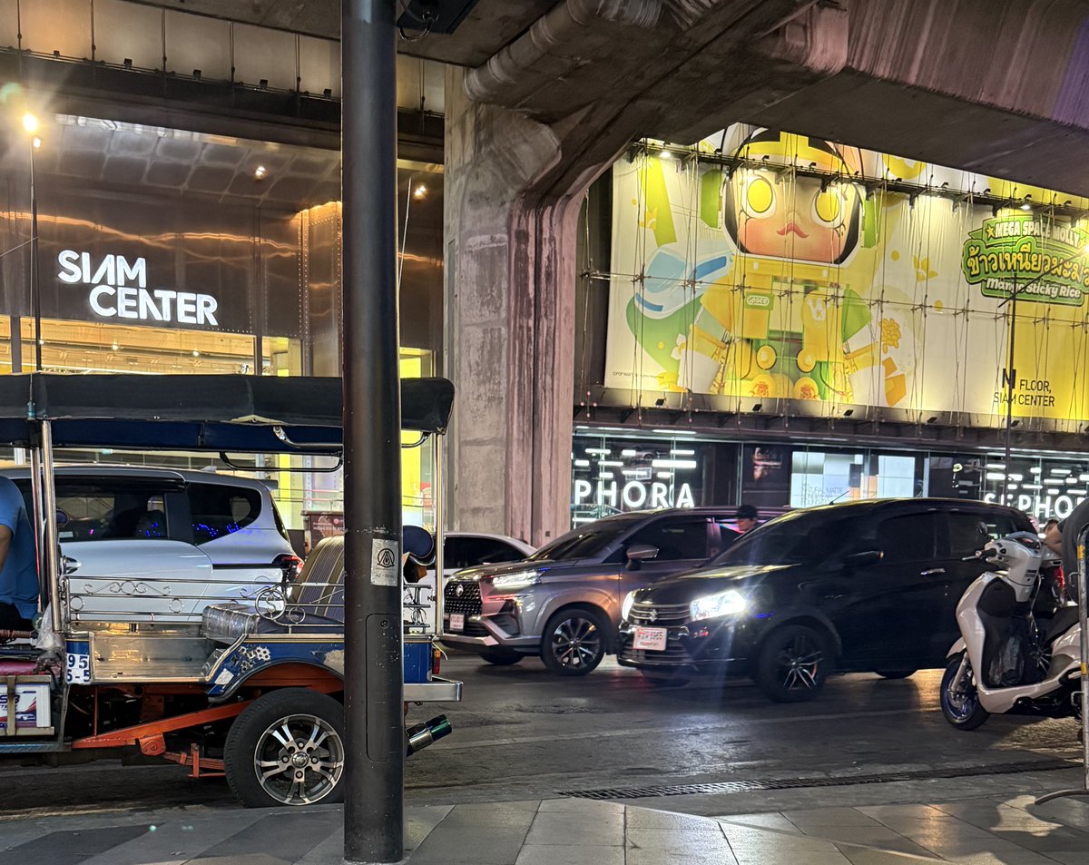 𝐂𝟗 tweet media