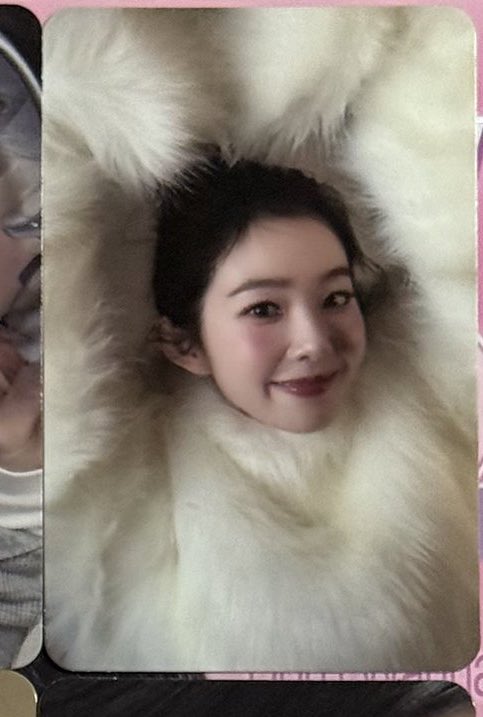 eva renault tweet media