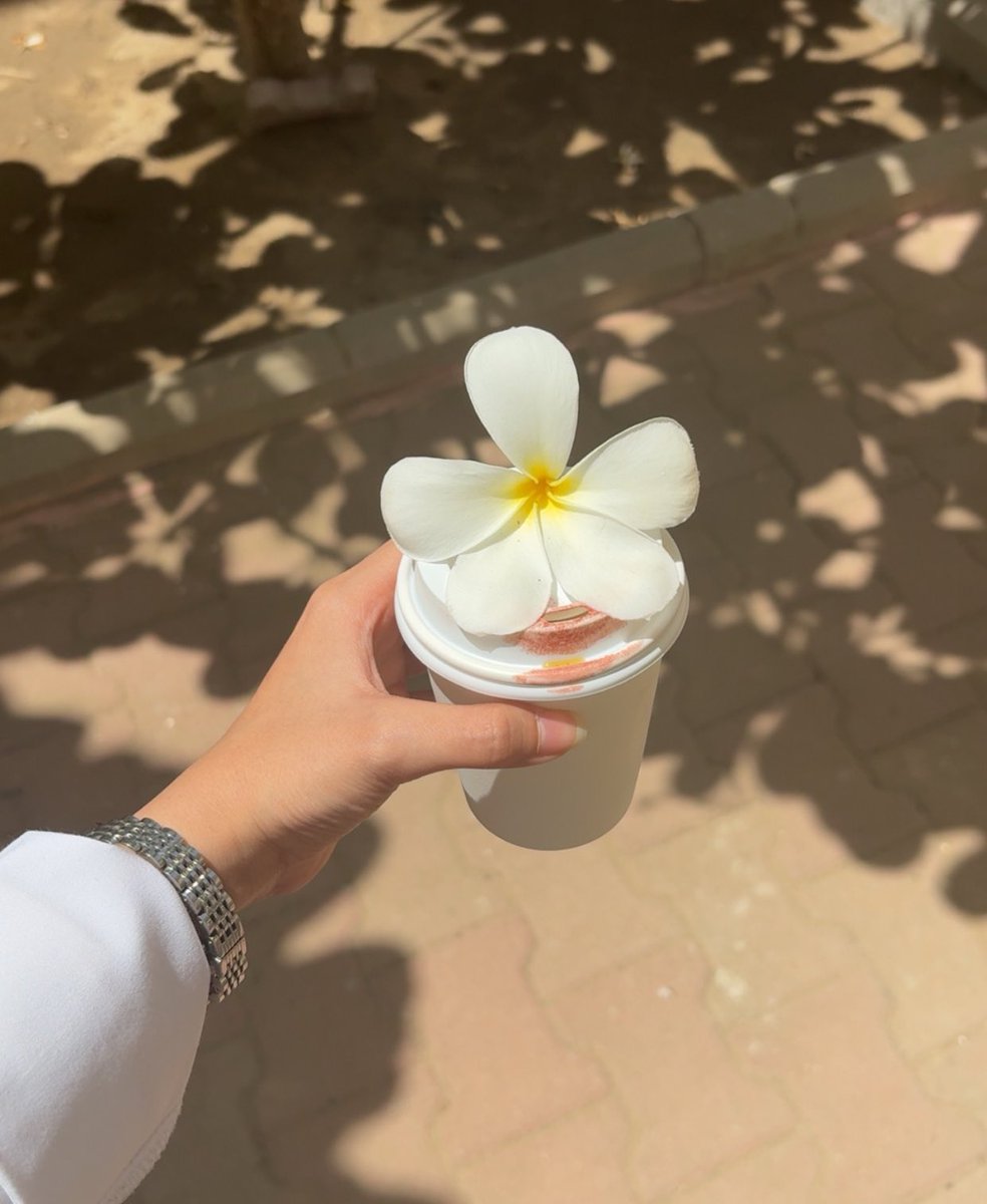 غلا 👩🏻‍⚕️ tweet media