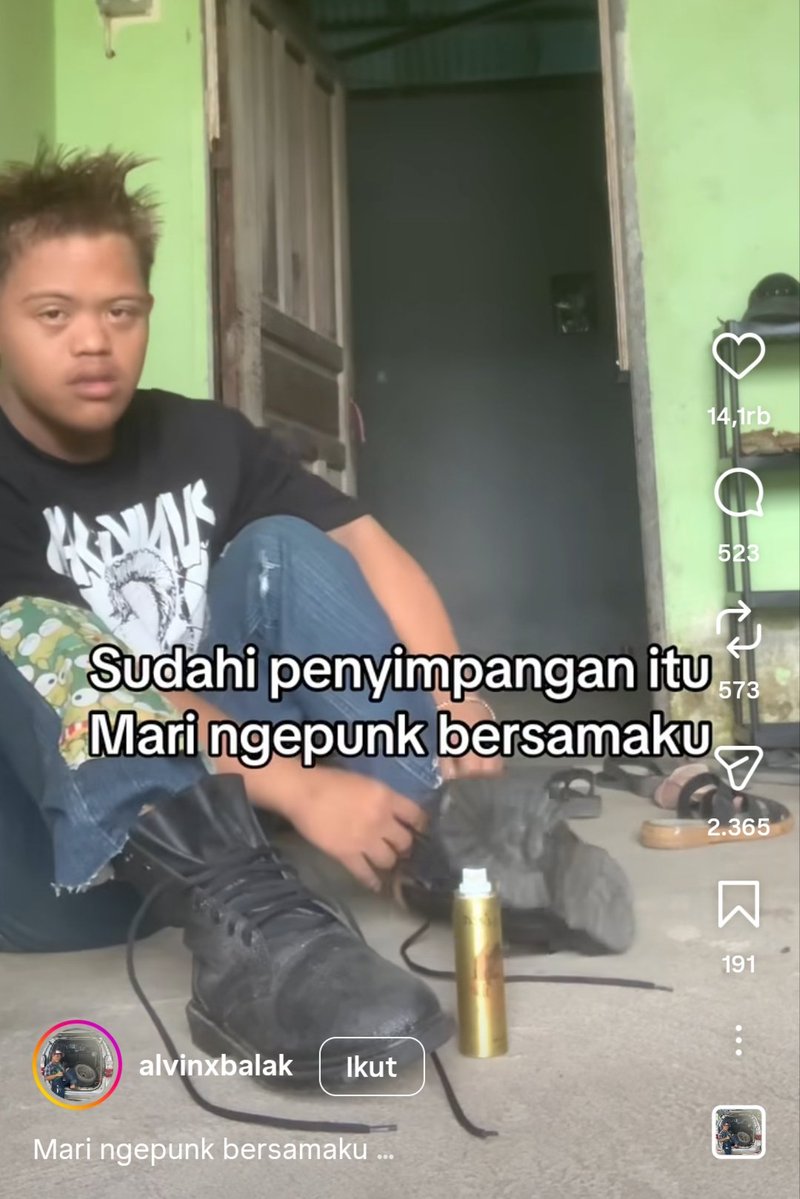 matcha strawberry tweet media