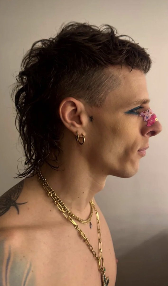 ✨ LaviEle ✨ sibilla dei prof tweet media