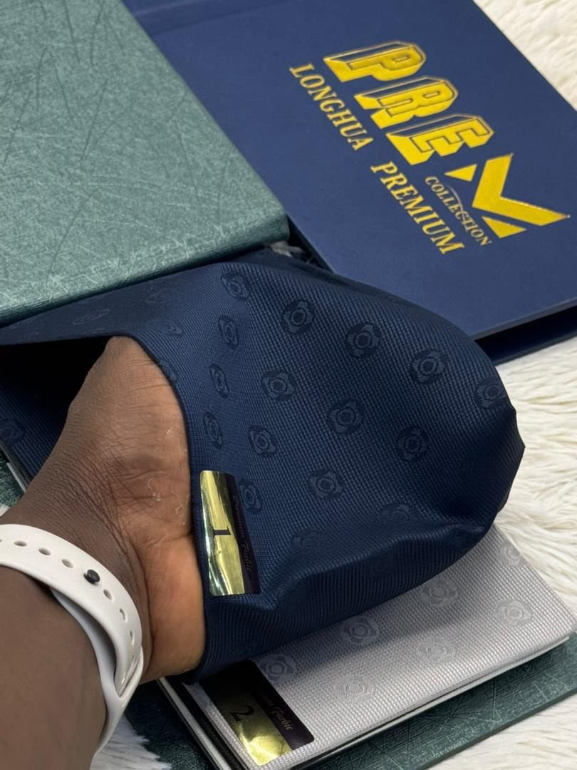 Fturare’s__collections tweet media