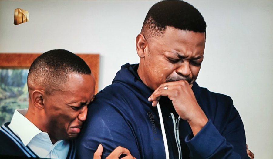 Sepeke_M's tweet photo. @ChrisExcel102 @ManaksNakedi That last line hits hard 😭🤣🤦🏽‍♂️ https://t.co/jVXZgU3gxC