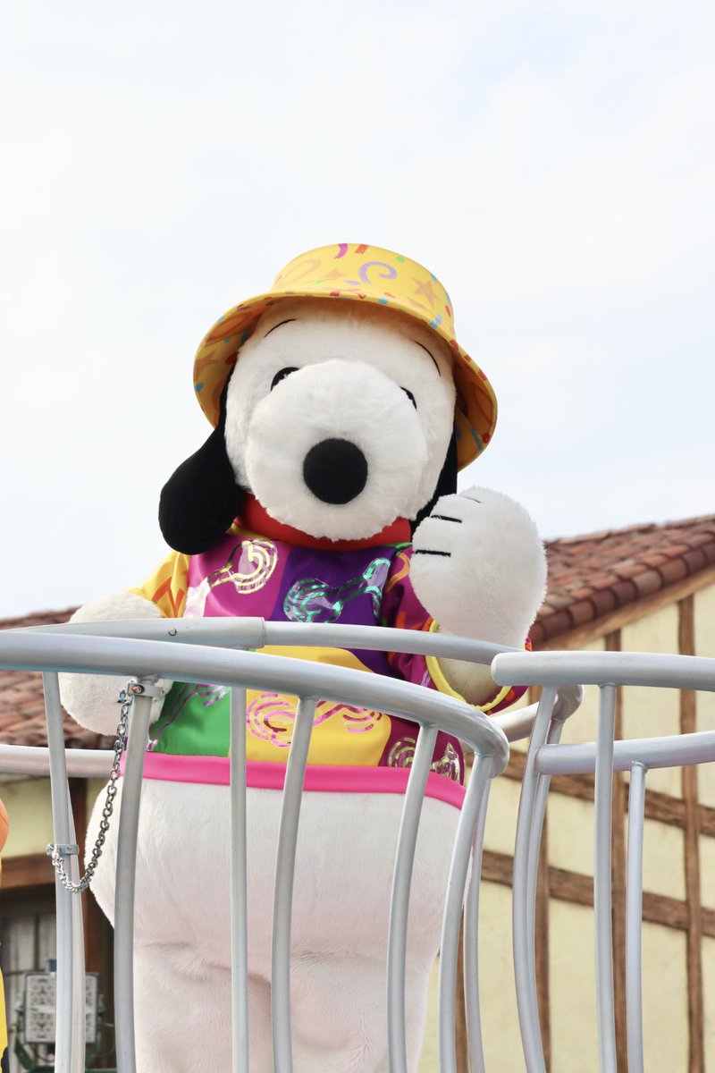 scl_ry318's tweet photo. 晴れてよかった☀️
今日ももちもちでした🎉

#USJ  
#USJファン  
#USJ25周年 https://t.co/hyKoaPXLAU