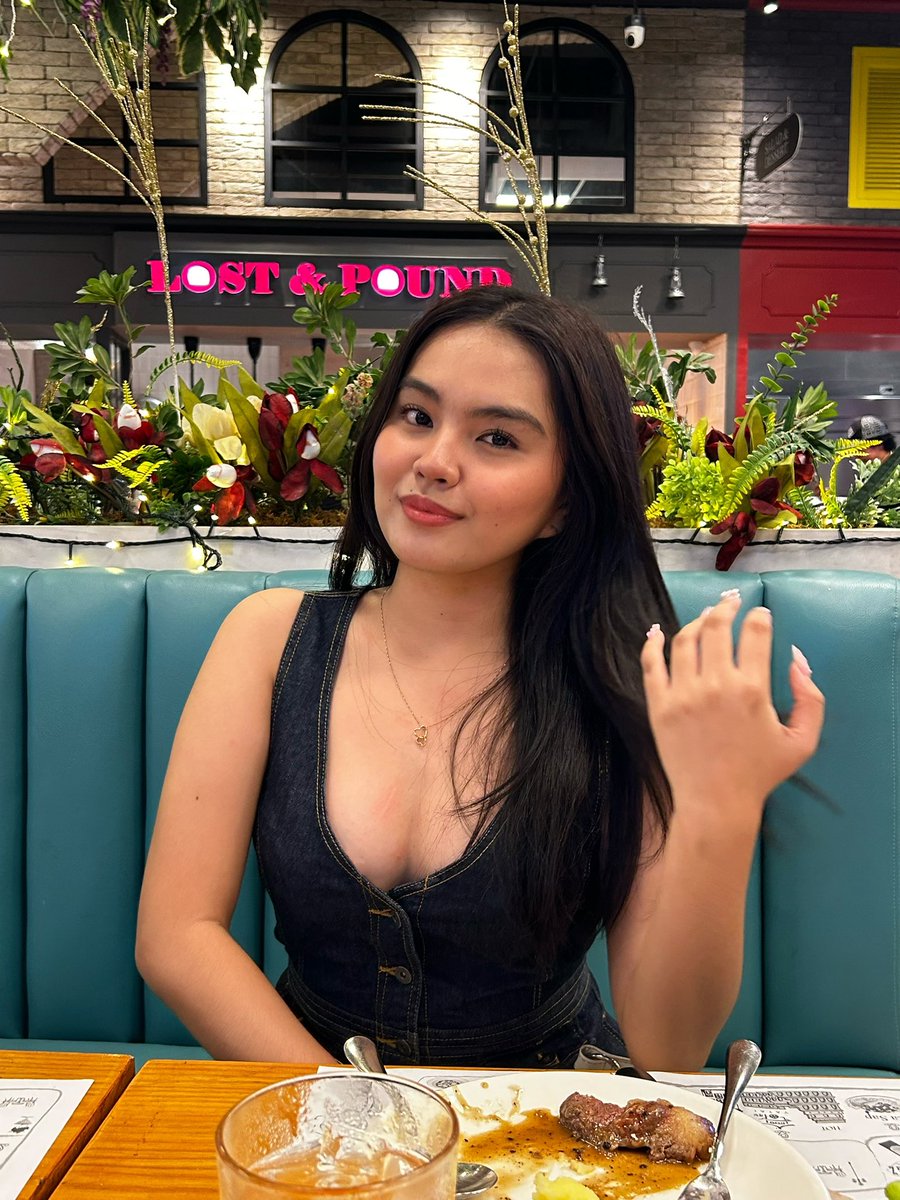 vxthey⁷ tweet media