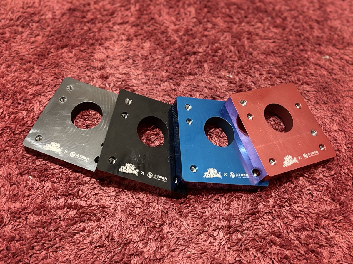 うがー tweet media