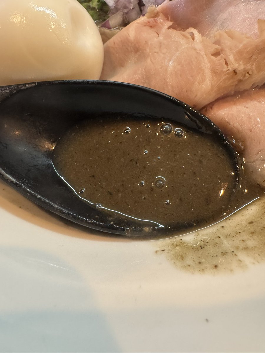 神名月紗香@フライデー tweet media