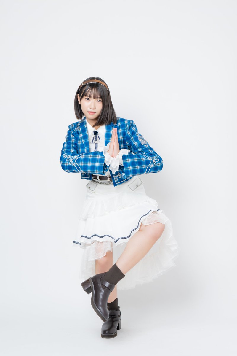 あおページ♡ ♩ 僕青新アー写解禁？ 𓂃 僕が見たかった青空 𓂃 #八重樫美伊咲